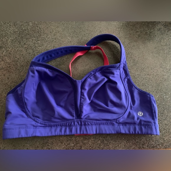 lululemon athletica Other - Lululemon tata tamers 38D